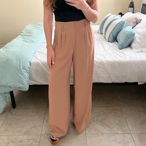 Beige high-waisted wide leg Trousers